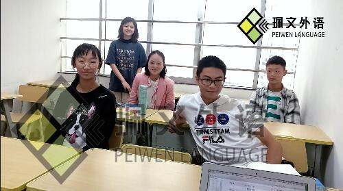 ��ѧ������ѵ�����ĸ���,˭�Ľ�ѧ�����п�